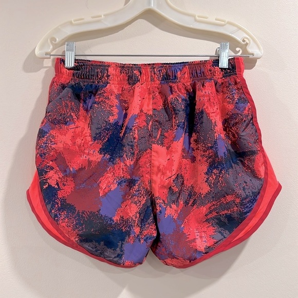 🔥Nike Women's Pink and Purple Running Shorts🔥 - Picture 2 of 6